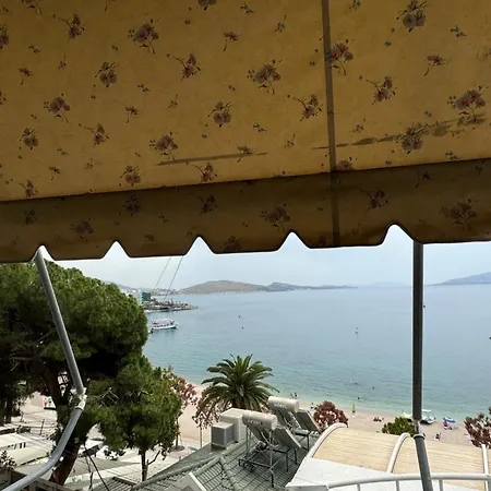 Briland Apartament شقة *