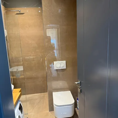 Briland Apartament ساراندا